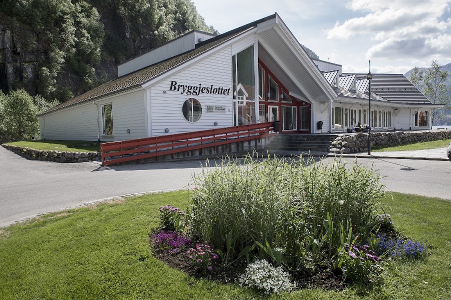 Modalen allaktivitetshus - basseng