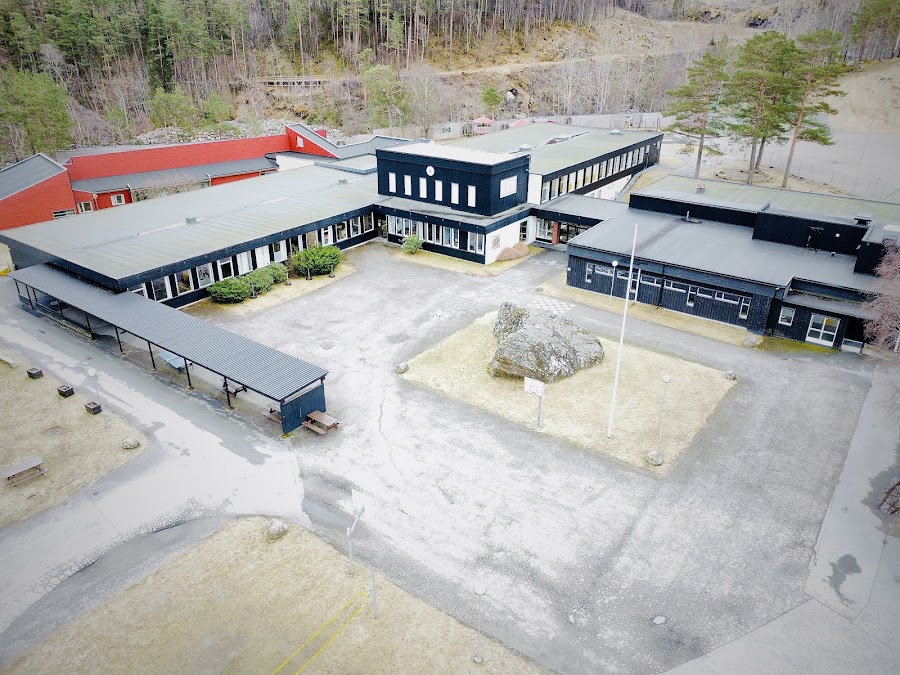 Kinsarvik skule - symjebasseng