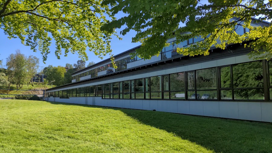 Storetveit skole svømmebasseng